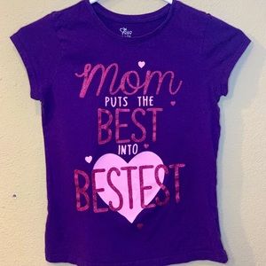 Girls Children’s Place Size 7/8 T-shirt.